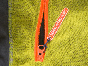 Висулка за цип "remove before flight"